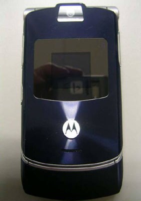弃用RAZR?摩托罗拉RZR V3s真机曝光