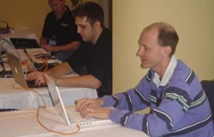 Linux岿然不动 黑客大赛Vista被攻破