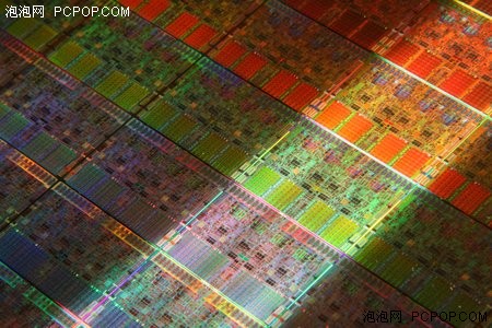 AMD压力大!英特尔Nehalem处理器9月发