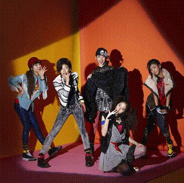 <em>韩国</em>美女<em>组合</em>F(x)从巧克力再到棒棒糖_LG手机