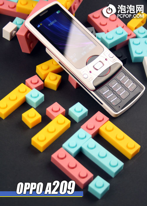 秀出最真的我 白色OPPO A209新机评测