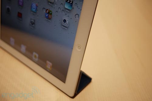 口水狂流!白色iPad2动手玩(视频多图) 