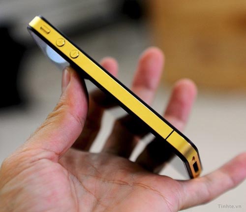 金色版iPhone 