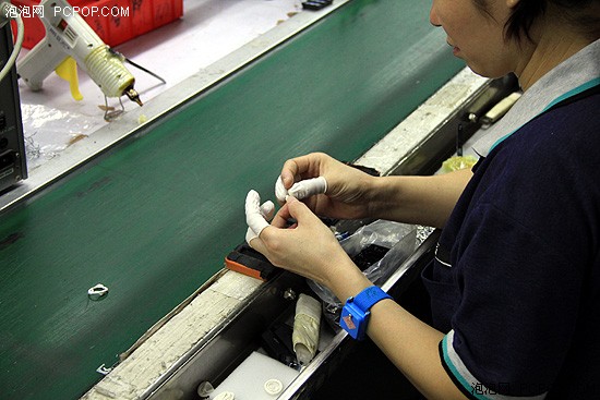 纯手工打造!看机械键盘是如何炼成的