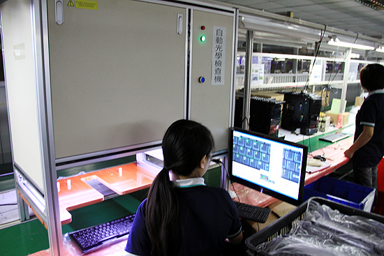 纯手工打造!看机械键盘是如何炼成的