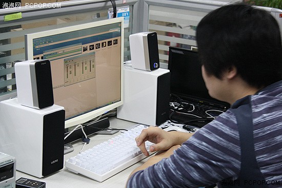 白色的声音!乐之邦新品M60全国首测