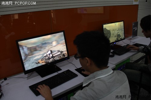 不闪式3D显示器体验会 