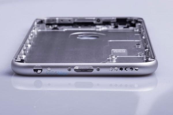iPhone 6s金属边框和内部组件首次曝光 