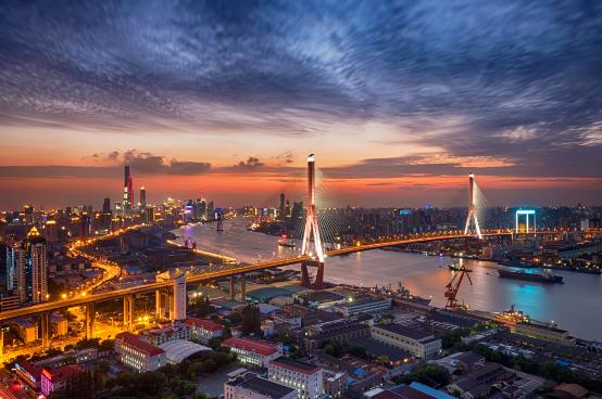 灯火阑珊处 用佳能EOS 6D实拍城市夜景 