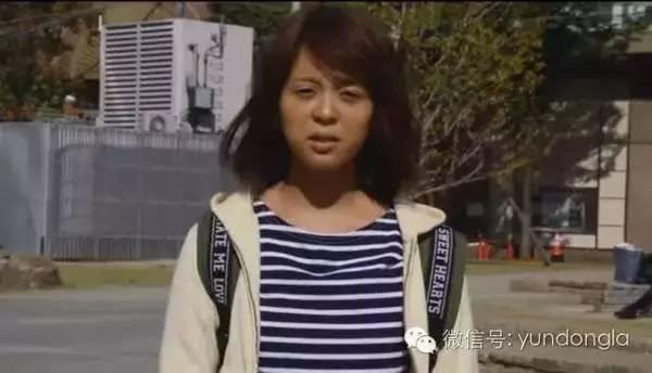 日本妹子化完妆 街上的男人们都掏钱包 