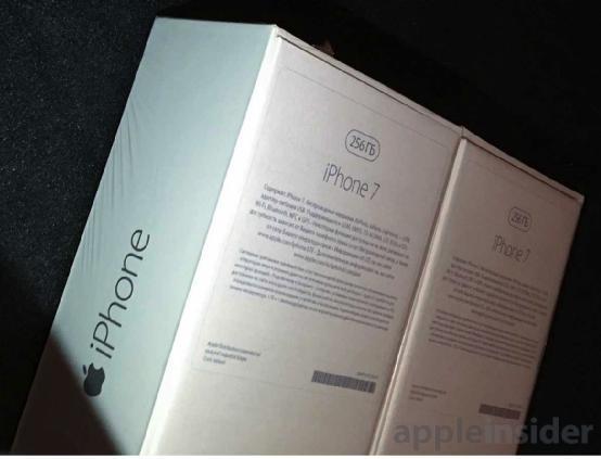 不用单买 苹果将为iPhone 7配无线耳机 