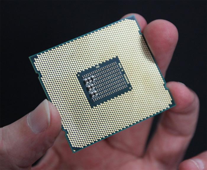 Intel28核Skylake-EP服务器处理器曝光 