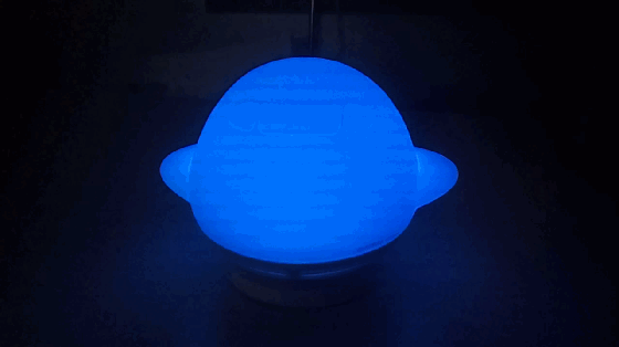 造型可爱 拍拍变色的蓝牙灯光音箱体验 
