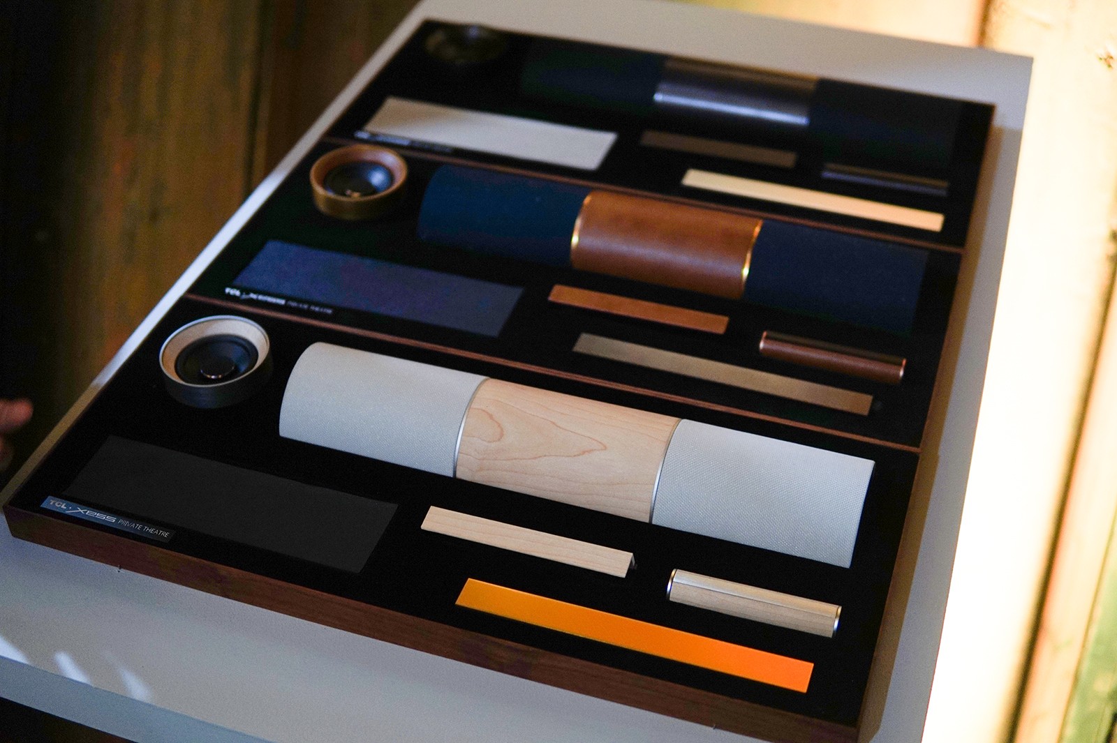 画质不输索尼三星 TCL XESS X6私人影院初体