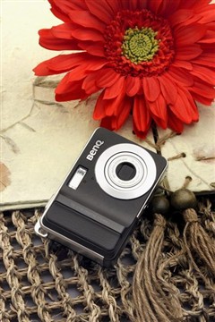 BenQ�����Ⱦ����� C740ǿ�Ƶ�½