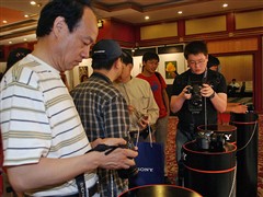 索尼α100第三轮巡展 上海站前方报道