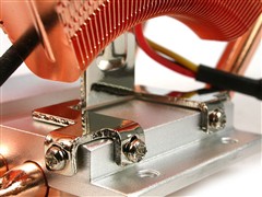 ��ҵ�����ǿ!������и߶�CPUɢ����