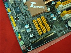 [上海]ICH9R+DDR3 映泰豪华P35降三百