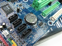 ��սDX10��������&nbsp;̨ϵGF7100��100
