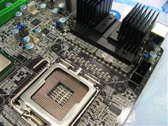 DFI&nbsp;X48��������&nbsp;X38��200Ԫ��1999