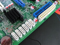 ����128M�Դ�&nbsp;ȫ��̬���780G����649