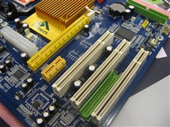 790X狂降至499元 近期降价主板连连看