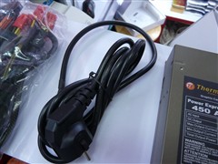 显卡专用 Tt两款电源到货最低售价880