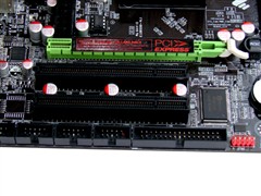 Intel平台最强整合 首批MCP7A大曝光