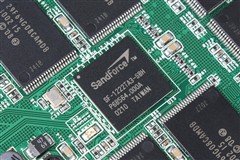 比2TB硬盘快七倍！威刚100GB SSD详测 