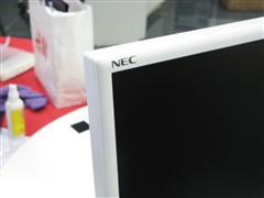 奶白色方屏 NEC 19吋方屏不到1350元 