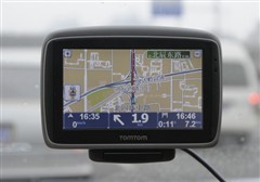 ���붯�Ľ�ϣ�TomTom GO750Ӧ������ 