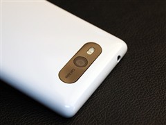 中档性价比WP8机 诺基亚Lumia820评测 