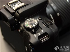 史上最小单反相机 佳能100D正式上市 