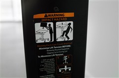 全面缓解疲劳 爱格升站坐式办公桌椅评测