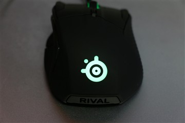 赛睿RIVAL500游戏鼠标评测 持握感较好