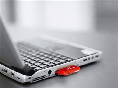 Ӣ�ض�Я��GSMЭ��&nbsp;�ʼǱ��������3G