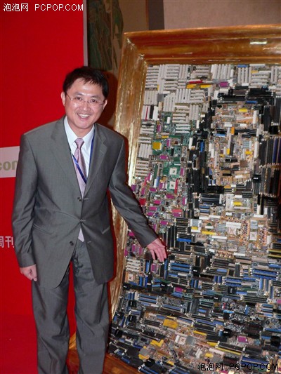 让蒙娜丽莎微笑，华硕奇作惊艳科博会