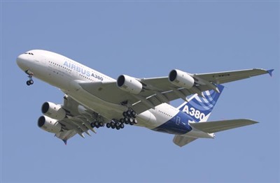 �ձ����չ�˾��BOSE��������صȲգ�