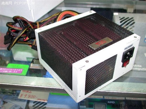 额定360W!全汉第二代无风扇电源上市