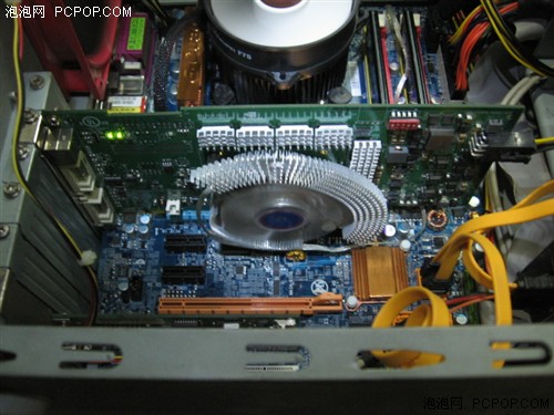 NVIDIA����7900GS��Ҳ֧�ּ�ѹ��Ƶ��