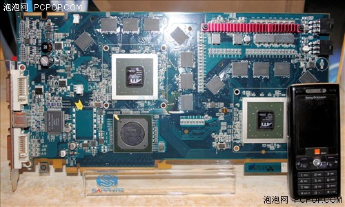 巨型PCB！蓝宝石展示双核心X1950Pro