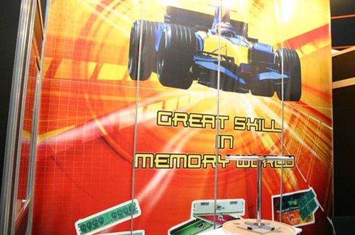����,չ̨,��Ļ,DDR,CeBit