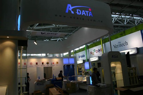 ����,չ̨,��Ļ,DDR,CeBit
