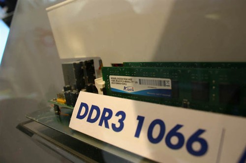 ����,չ̨,��Ļ,DDR,CeBit