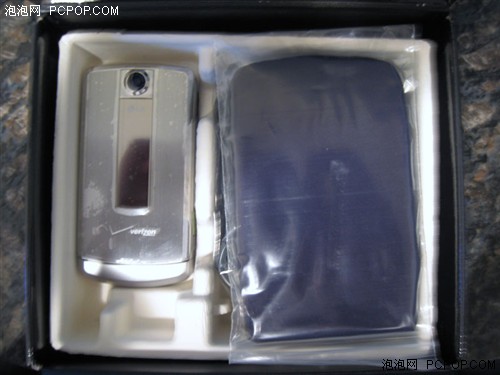 折叠版SHINE登场 LG VX8700开包图赏