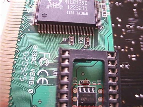 超级DIY 网友将Audigy2改成Audigy2ZS
