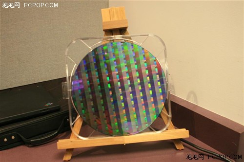 Ӣ�ض�80��ϵͳ����&nbsp;3G��Ƶ���Ľ�46W