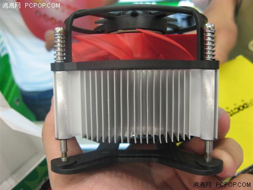 散热博士的新款 铜芯散热器仅售50元