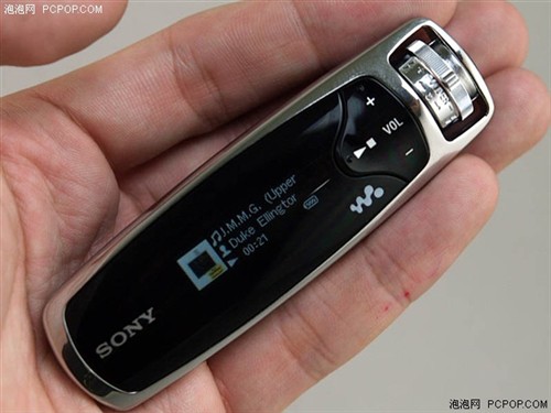 流线造型音质王 2GB索尼S605降价一百