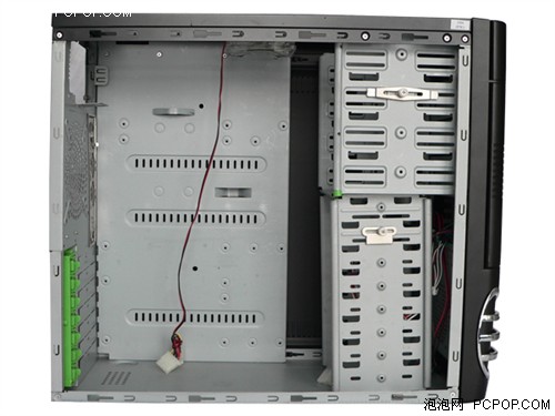 ��Ϸ���ơ�����ӯ�����Ի���2004